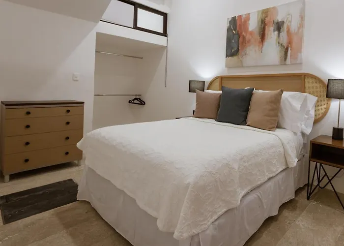 Casa Ubicada En El Corazon De Merida, Ac Y Piscina!